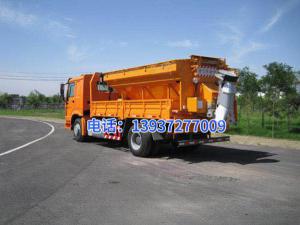 山西省公路局晉中分局祁縣公路段與我司共同研制出了超大大容量，螺旋排料，純不銹鋼材質(zhì)的新型融雪劑撒布機(jī)